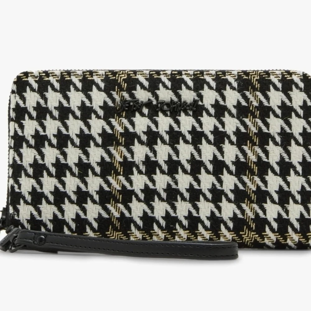 🖤▪️Betsey Johnson ▪️Zip Around Wristlet Plaid Black White Houndstooth Wallet